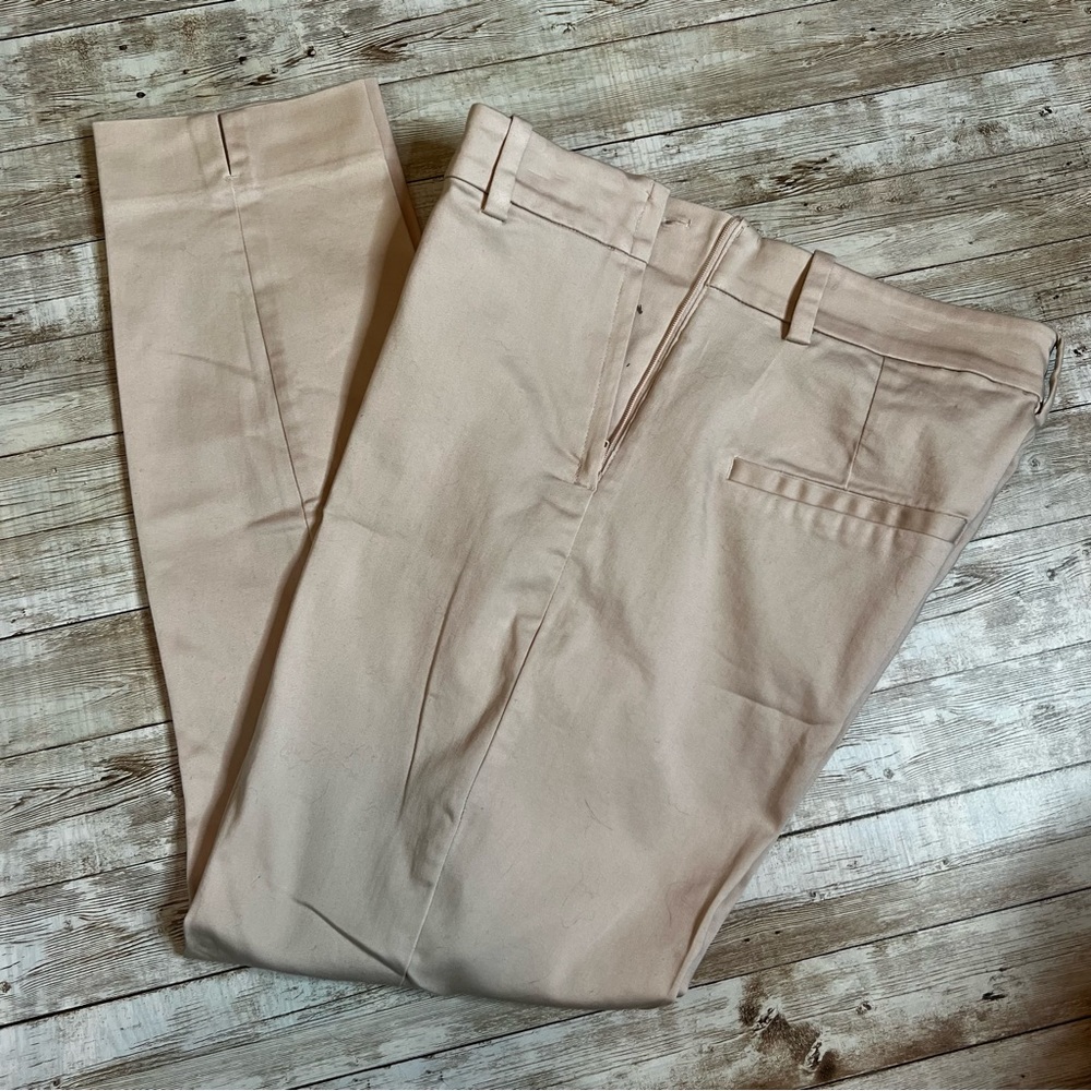 💚H&M cropped pale pink pants